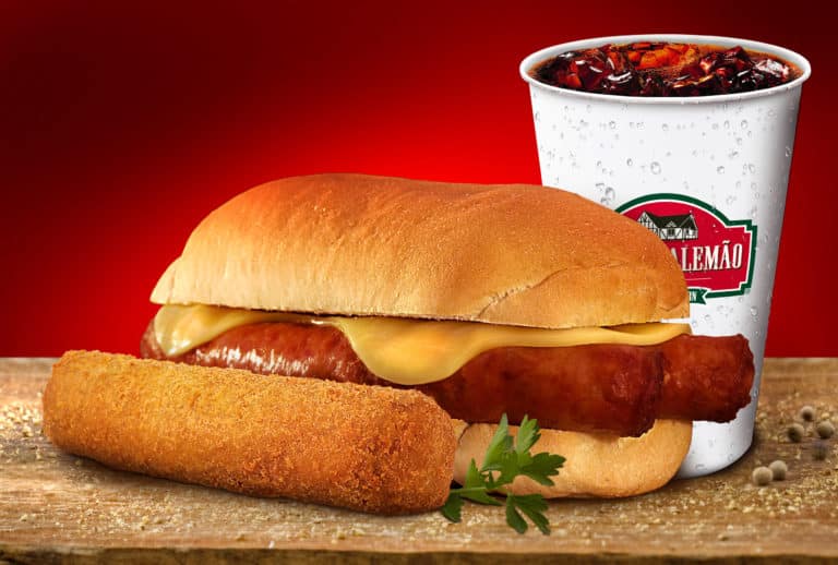 combinado tradicional pao com linguica 768x518