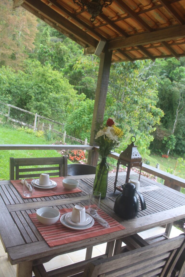 7d52fb51 1306 44fb bb61 7083205a2954 768x1152